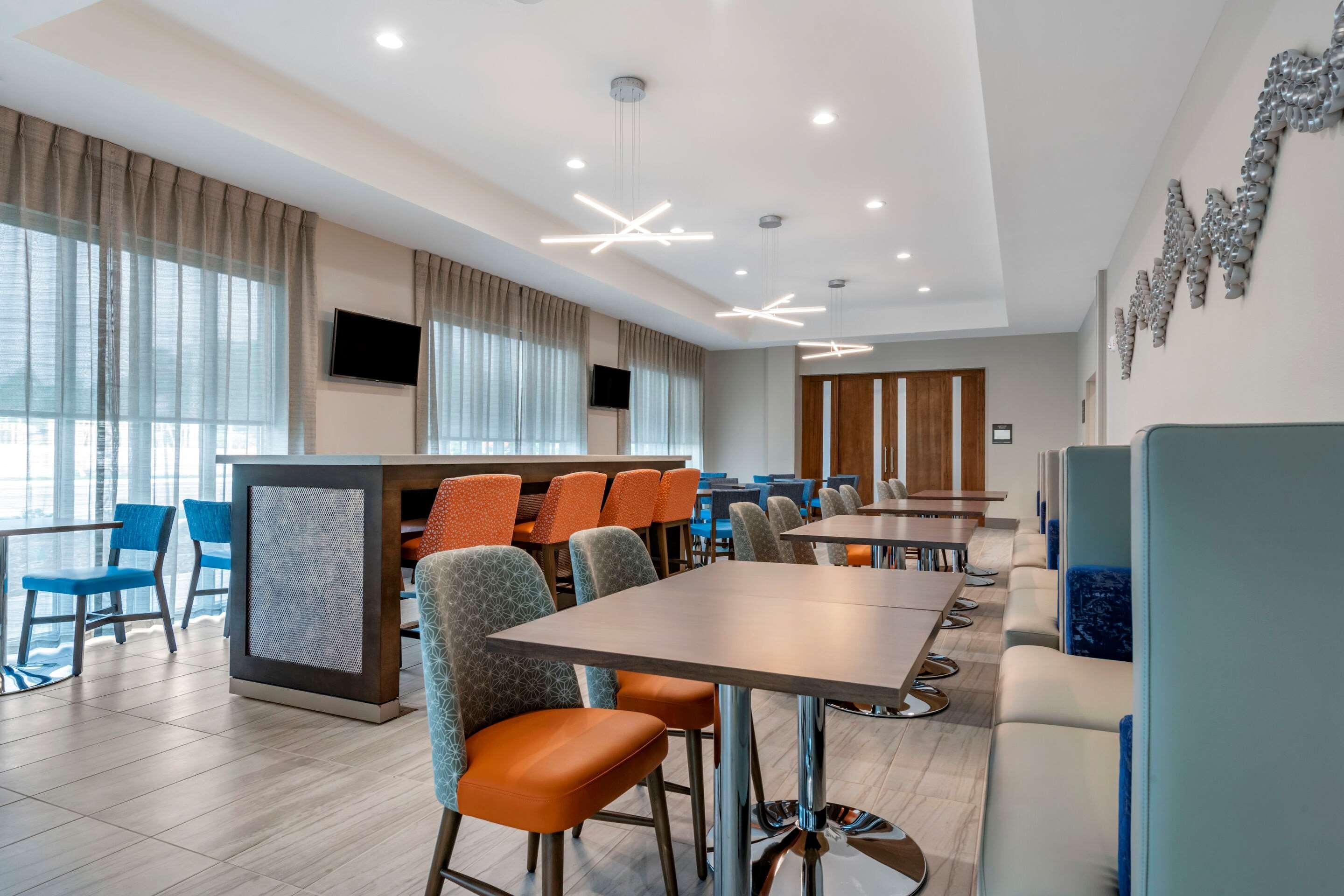 Comfort Suites Gainesville Near University Екстер'єр фото