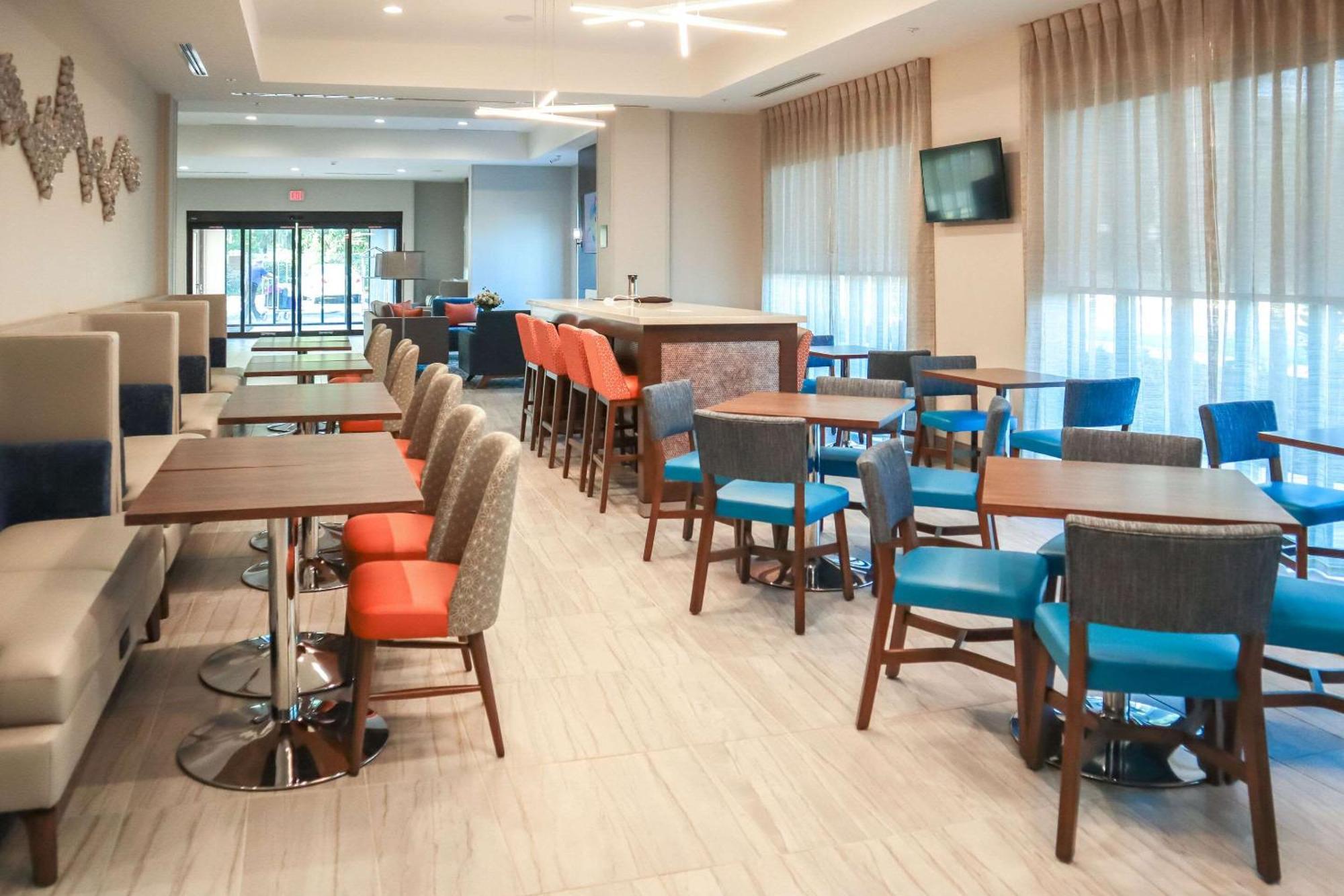Comfort Suites Gainesville Near University Екстер'єр фото